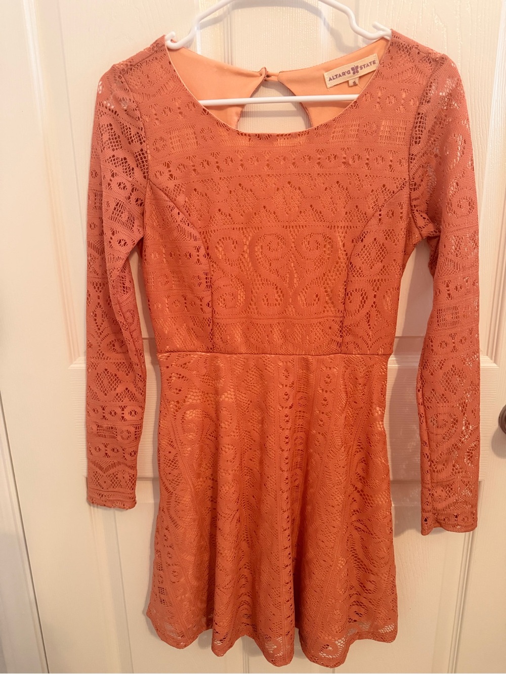 Altar'd State Women's Lace Long-Sleeve Dress in Peach (NWT)